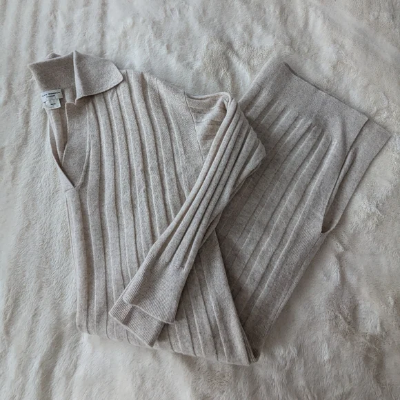 Club Monaco Cashmere Rib Dress - Picture 5 of 5